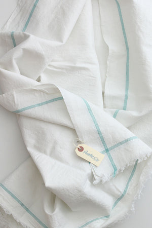 Auntie Oti White and Green Edged Tablecloth