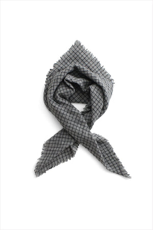 Makie Square Scarf Gray Black