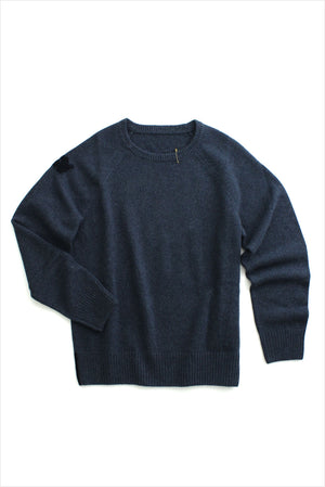 FREECITY Loropiana Cashmere Crew Sea Squids