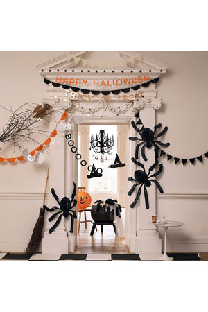 Making Magic Garland Set