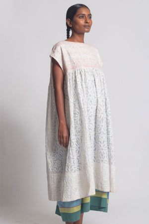 Injiri Rasa 64 White Dress
