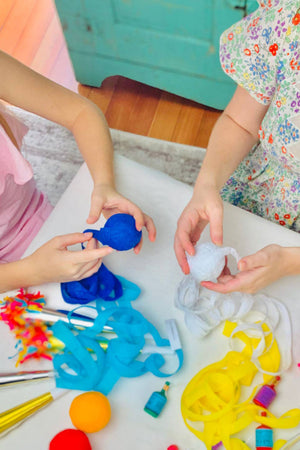 Deluxe Surprise Ball Glitter Heart