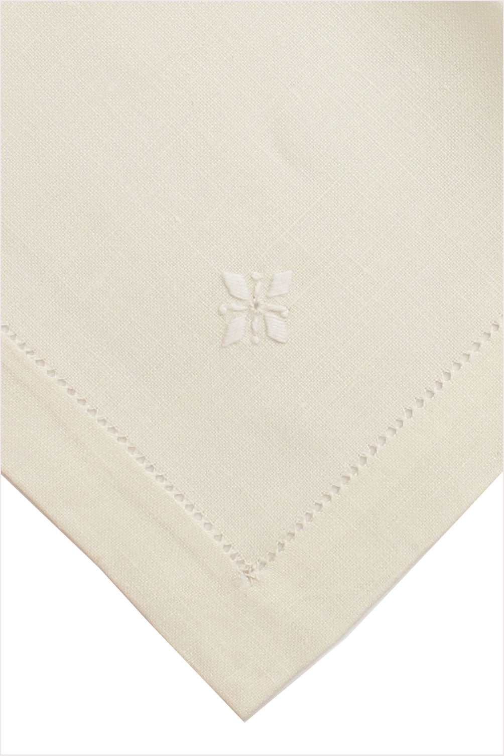 Table Linen Set Embroidered Ecru
