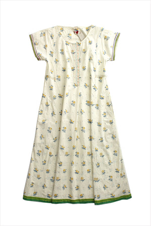 Injiri Amber 137 Dress White with Yellow Floral