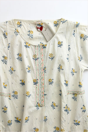 Injiri Amber 137 Dress White with Yellow Floral