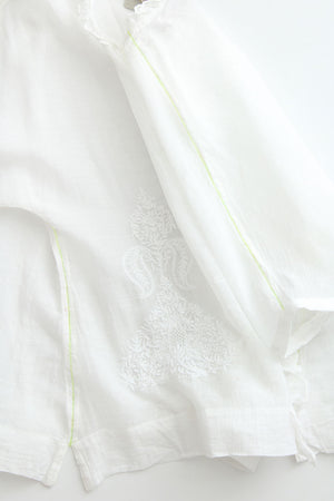 Injiri Herbarium 100 White Short Sleeve Blouse