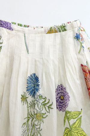 Injiri Herbarium 133 Floral Skirt with Red Stripe Hem