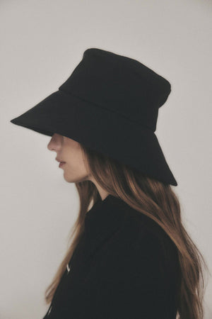 Janessa Leone Walker Hat Black