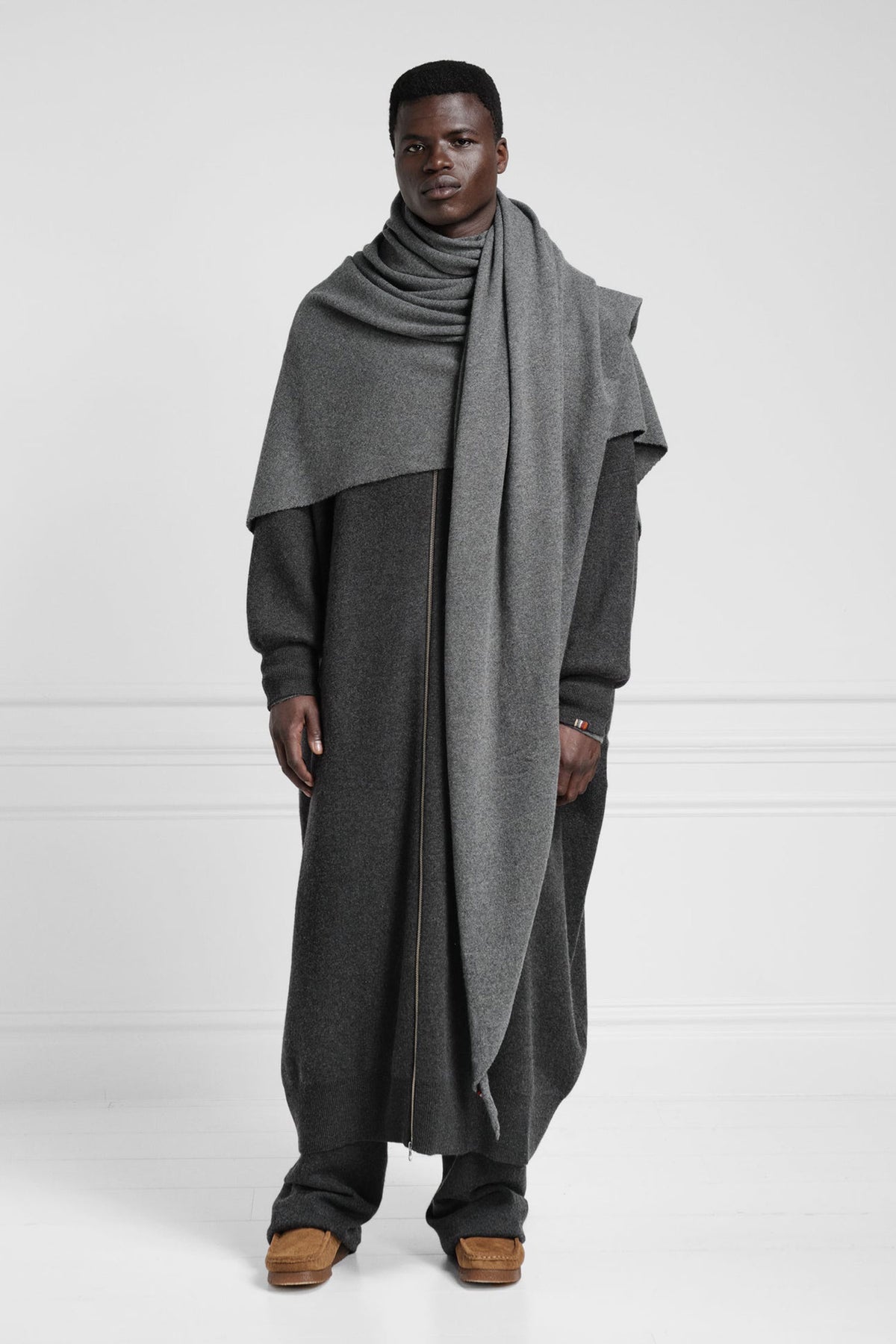 Extreme Cashmere Air Wrap Grey