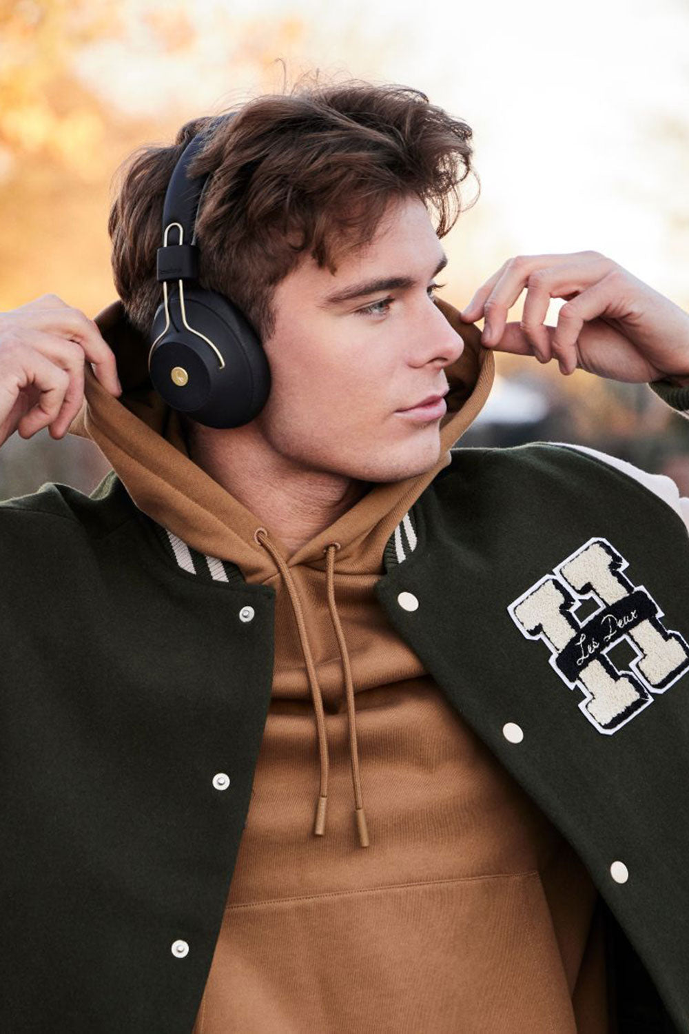 aBeat Qi Headphones Black