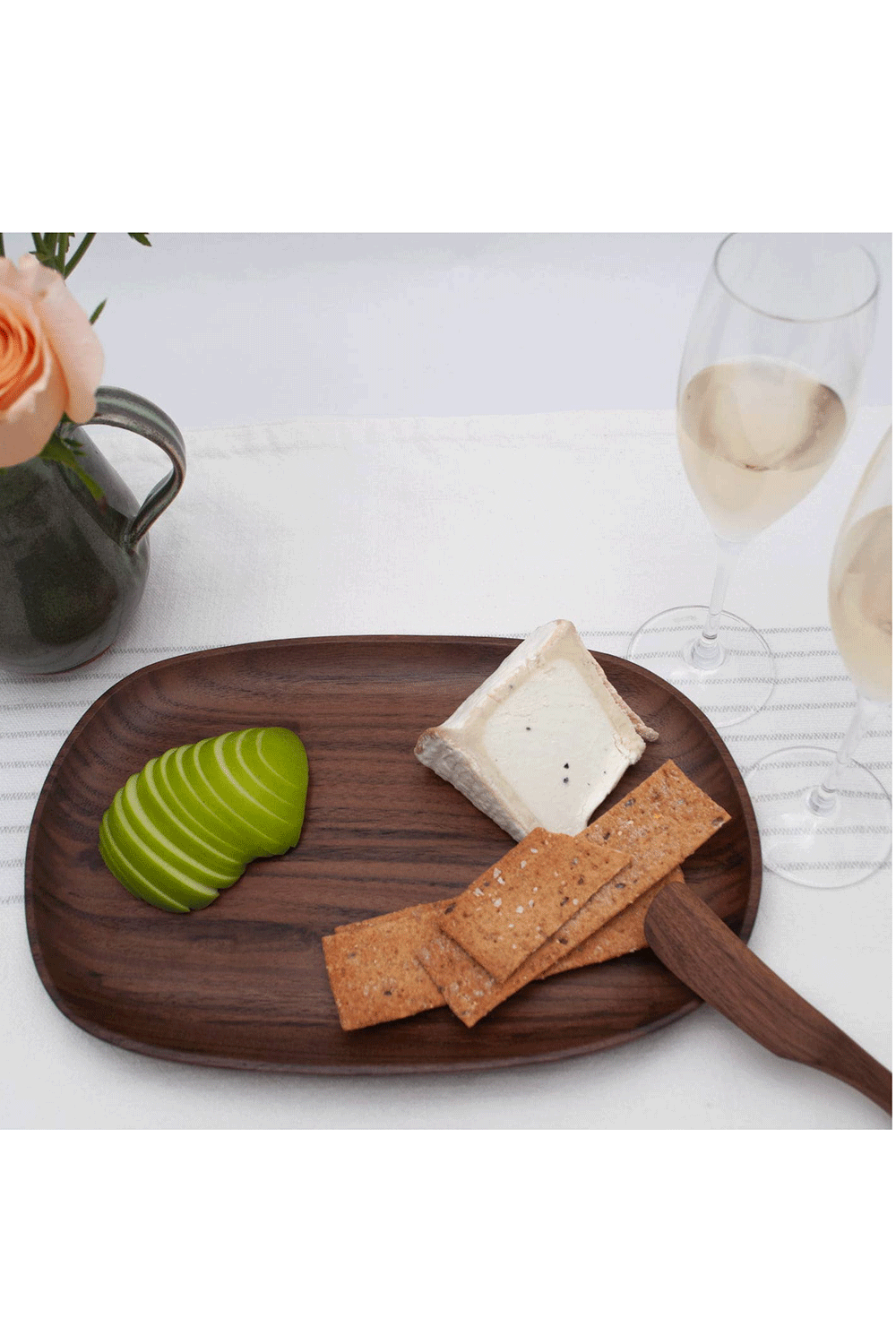 Walnut Rounded Spreader