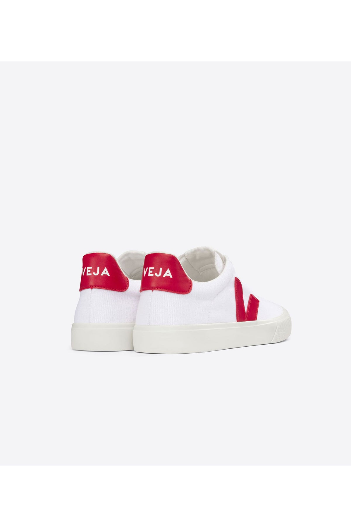 Veja Women&#39;s Campo Sneaker White Pekin