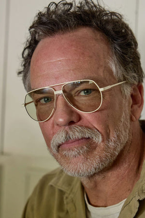 Montoya Reading Glasses Vintage White Light Green