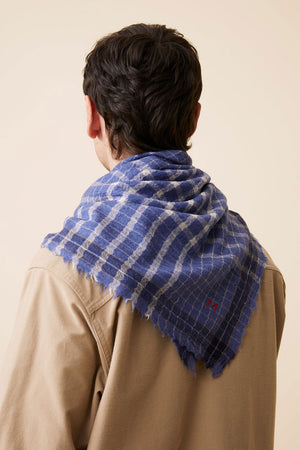 Moismont Foulard N˚744