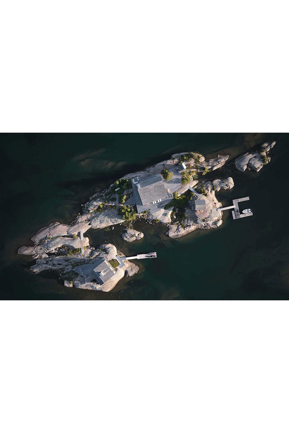 Wild Comfort: Contemporary Homes in the Wilderness