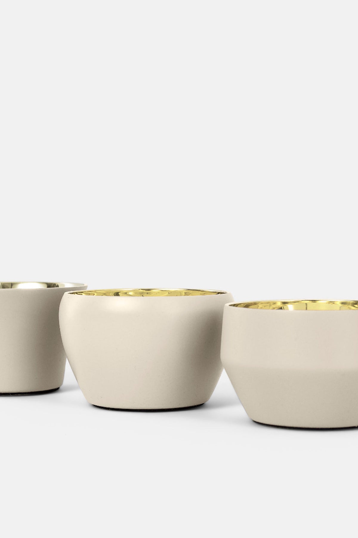 Kin Candle Holders Beige